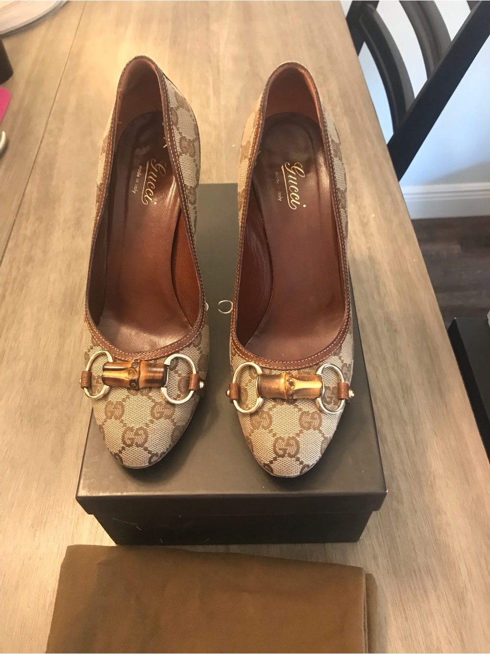 Gucci Beige/Brown GG Canvas Horsebit Heel Pumps - Picture 2 of 16